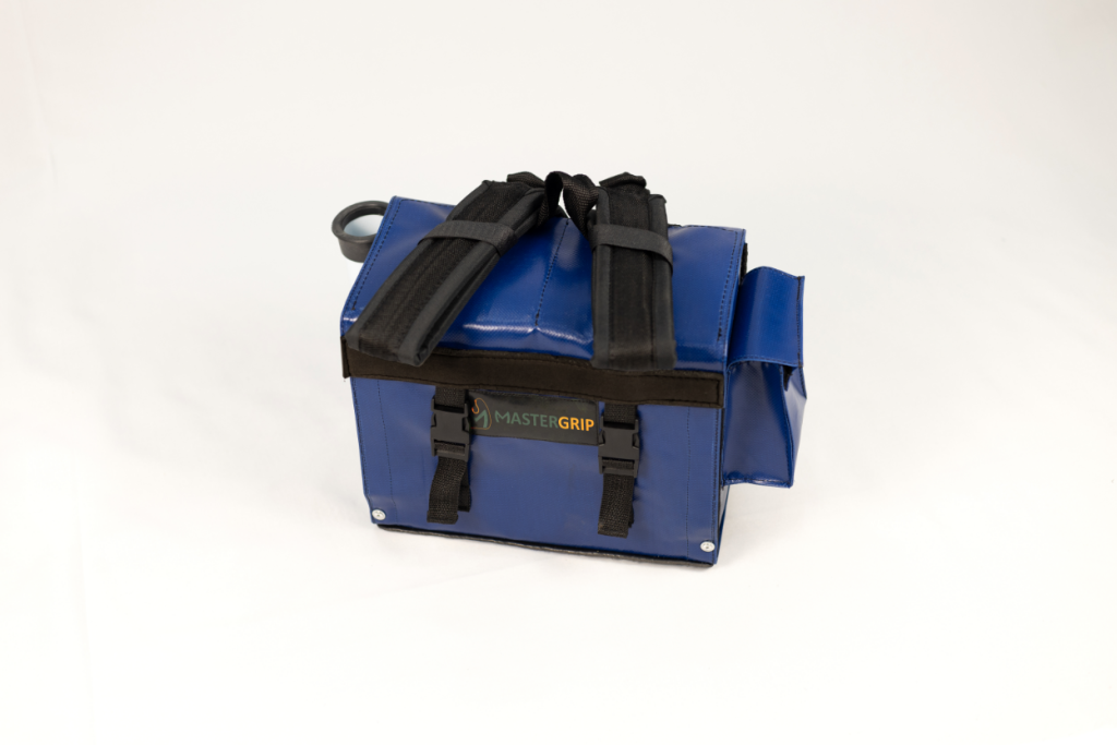 Small Tackle Box with Single Rod Holder